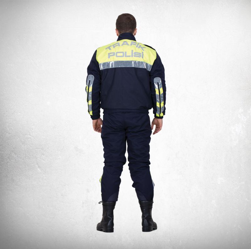 Trafik Polisi Kıyafetleri